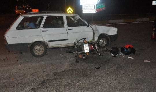 Korkunç kaza : Üniversiteli gençler ölümden döndü!