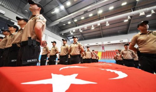 Mahalle ve çarşı bekçileri yemin ederek göreve başladı