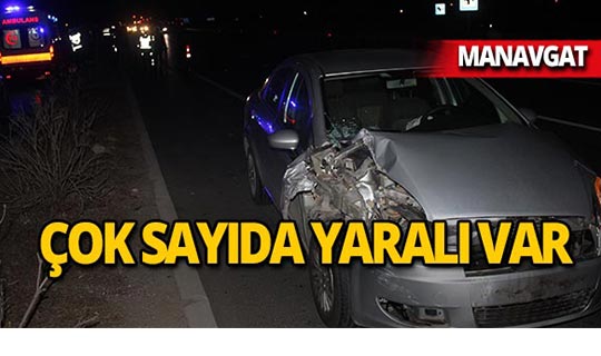 Manavgat'ta feci kaza : Otomobil ile midibüs çarpıştı!