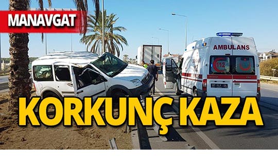 Manavgat'ta korkunç kaza : Bariyerler üzerinde askıda kaldı!