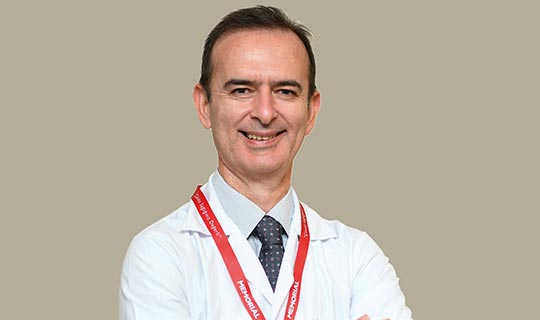 Meme küçültme ameliyatları sağlık sorunundan kurtulmak için de yapılıyor