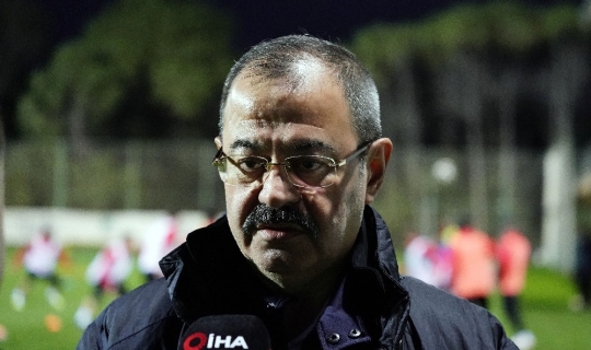 Adil Sani Konukoğlu: “Türk futbolunun tek kurtuluşu altyapıya önem vermek”
