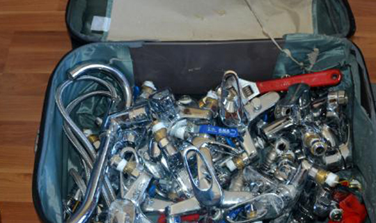 Polisten kaçmaya çalışırken yakalandı