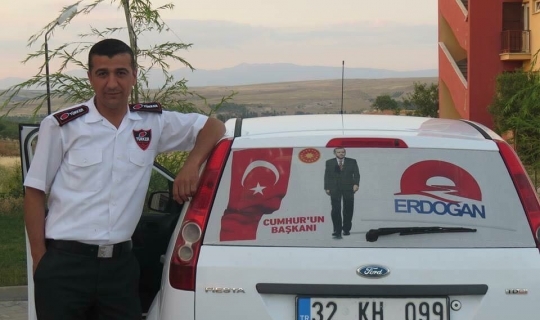 Seçim kampanyasında kumbarasındaki tüm parayı yatırdığı Erdoğan’la buluşunca gözyaşlarını tutamadı