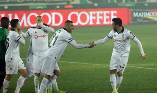 Spor Toto Süper Lig: Akhisarspor: 1 - Beşiktaş: 3 (Maç sonucu)