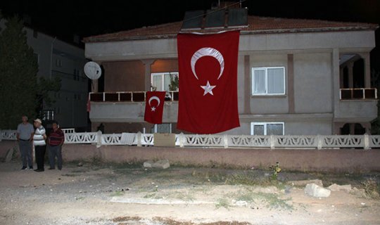 Terör örgütünden astsubayın ailesine hain tuzak