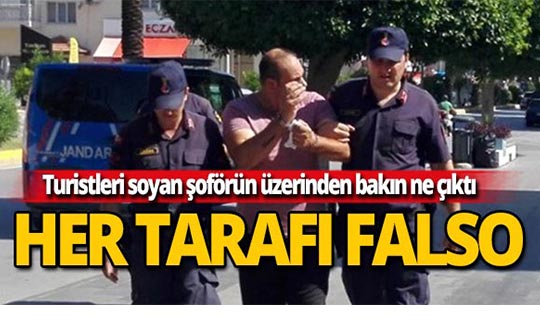 Tur şirketi şöförünün üzerindekiler şoke etti