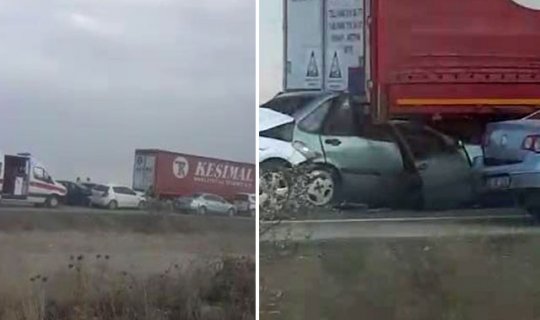 Zincirleme kaza meydana geldi : Çok sayıda yaralı var