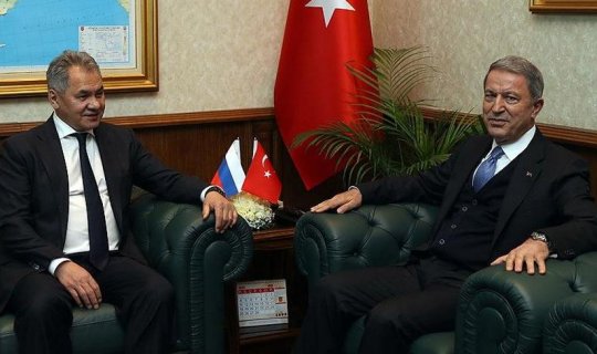 Milli Savunma Bakanı Hulusi Akar Rus mevkidaşı Sergey Şoygu ile telefonda görüştü